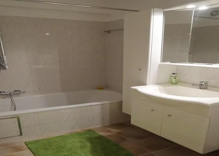 Scenic Countryside *